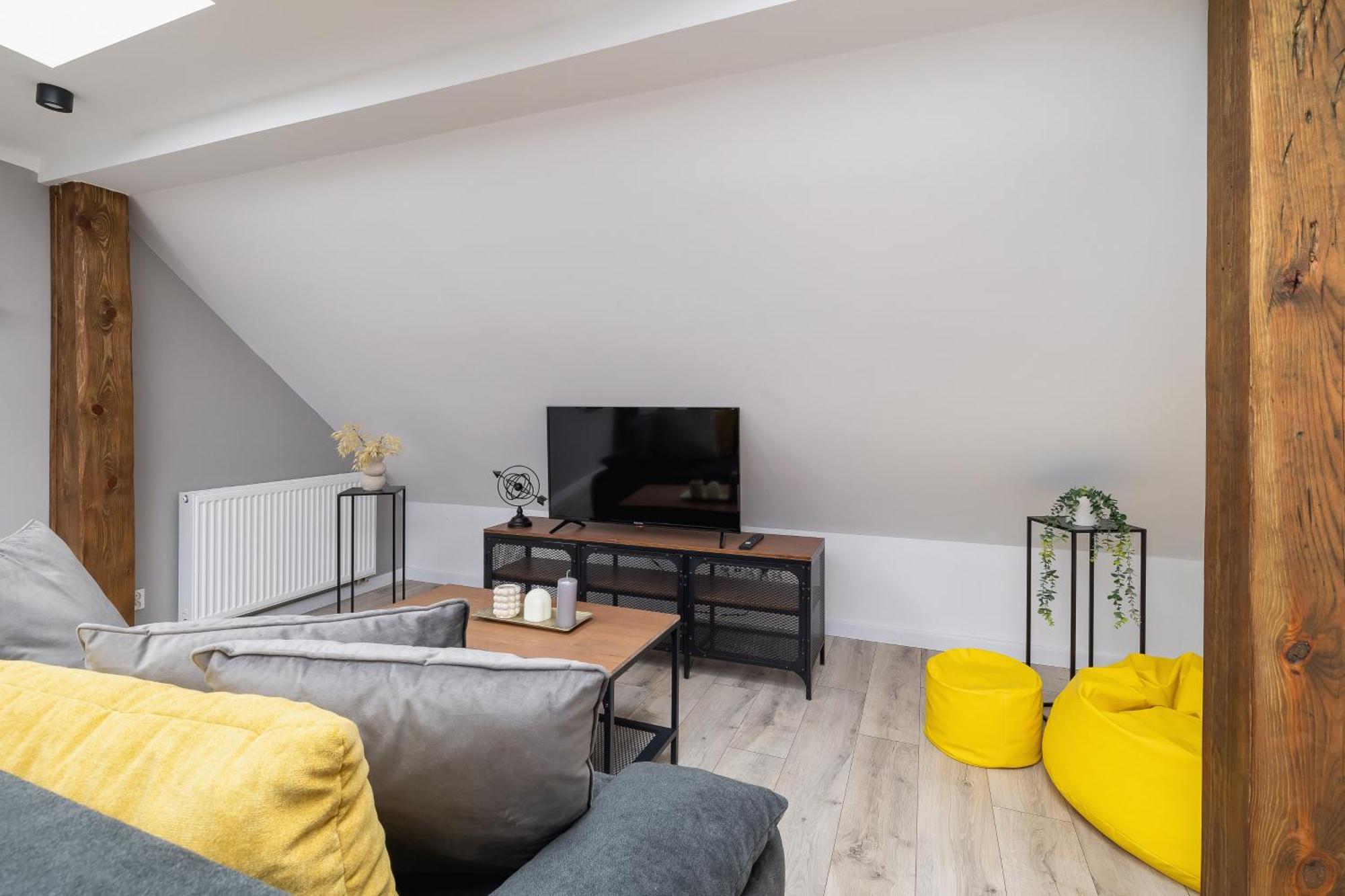Cosy Apartments Kosciuszki Near The Main Train Station By Noclegi Renters Katowice Zewnętrze zdjęcie